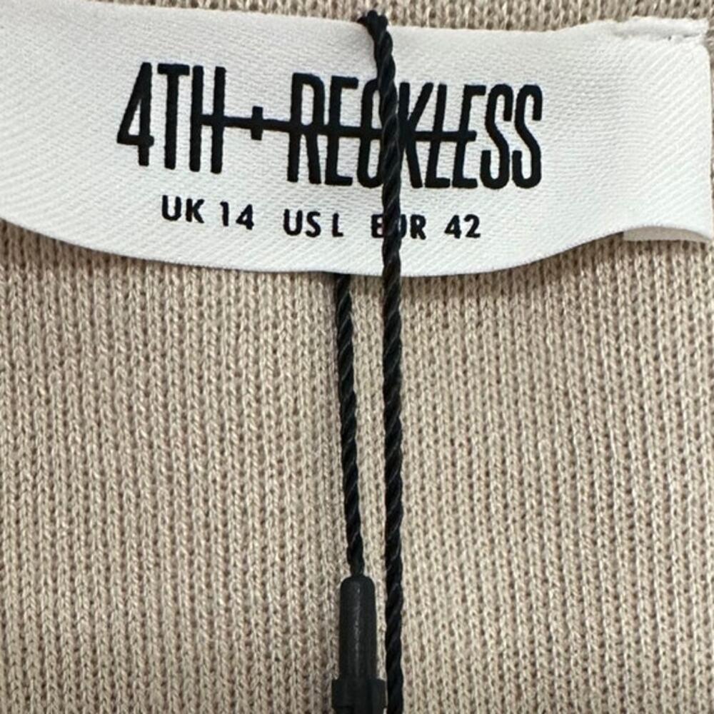 4th & Reckless Andie Top Women's L Beige V-Neck Sleeveless Cropped Banded Hem - Picture 5 of 6